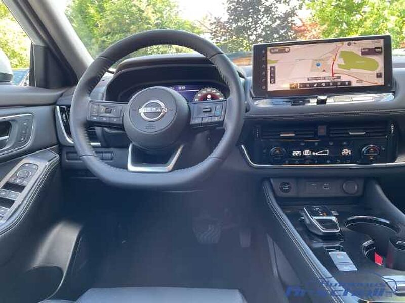 Nissan X-Trail Tekna e-Power HUD Navi Memory Sitze 360 Kamera LED ACC El. Heckklappe Apple CarP