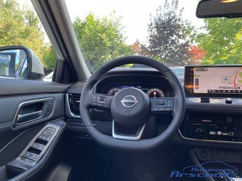 Nissan X-Trail Tekna e-Power HUD Navi Memory Sitze 360 Kamera LED ACC El. Heckklappe Apple CarP