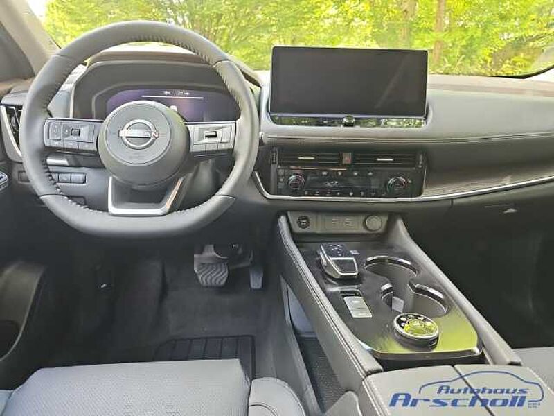 Nissan X-Trail Tekna+ 4x4 e-Power HUD Panorama Navi Memory Sitze Soundsystem Bose 360 Kamera