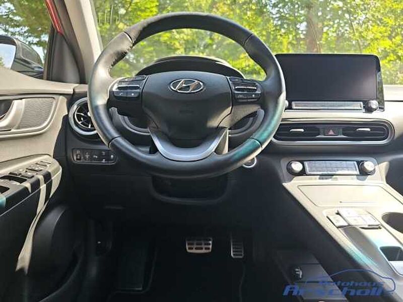 Hyundai KONA Trend 2WD MY23 (100kW) TREND-Paket, Navigations HUD Navi Soundsystem LED ACC