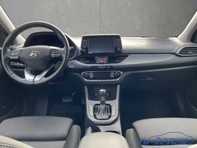 Hyundai i30 YES! Plus EU6d-T T-GDI 1.4 Navi LED Apple CarPlay Android Auto Mehrzonenklima