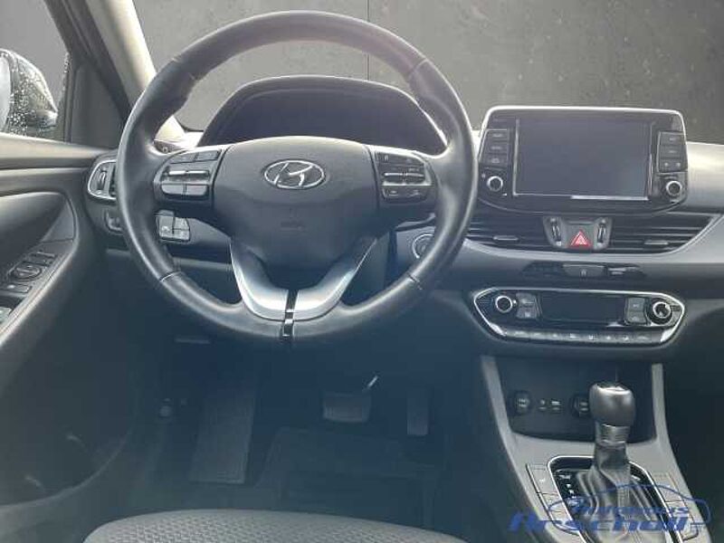 Hyundai i30 YES! Plus EU6d-T T-GDI 1.4 Navi LED Apple CarPlay Android Auto Mehrzonenklima